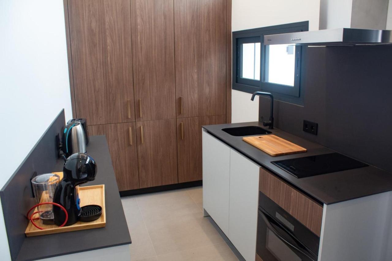Guesting La Carbona Apartment เฮเรซ เด ลาฟรอนเตรา ภายนอก รูปภาพ